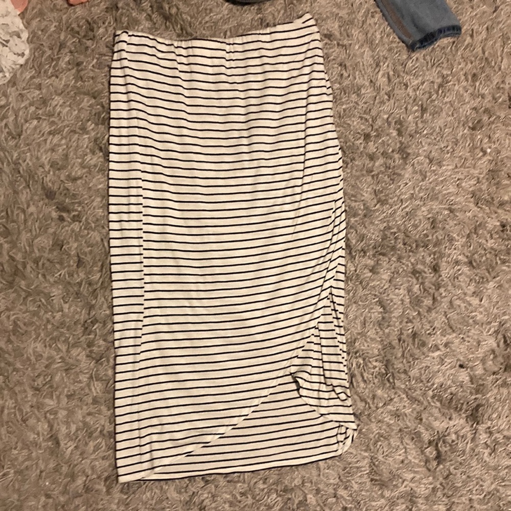 Never been worn striped pencil skirt